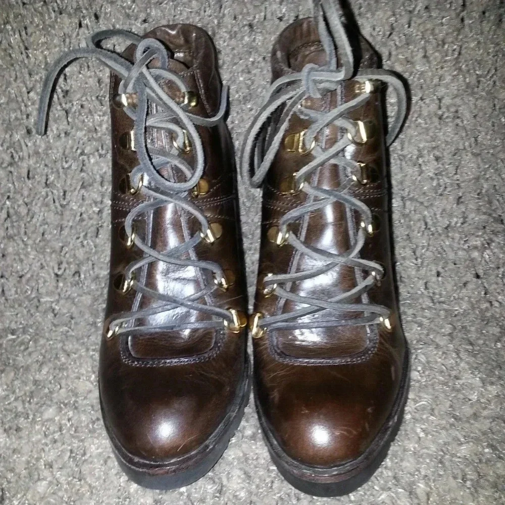 MICHAEL KORS-Winter War Lace Up Ankle Boots-Brown